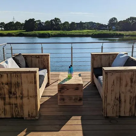 ספינת מלון Hausboot Wangermeerblick שיליג