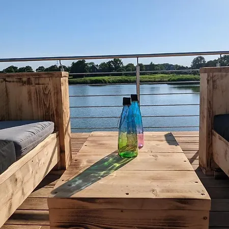 بوتيل Hausboot Wangermeerblick
