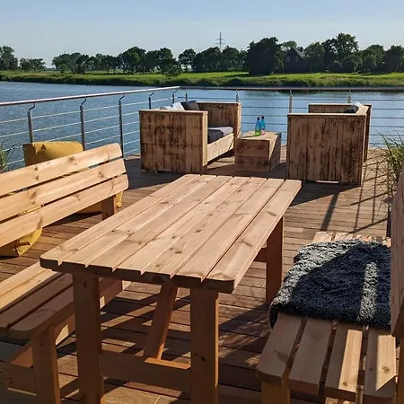 Hotel na wodzie Hausboot Wangermeerblick