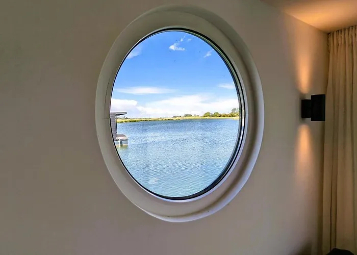 Hausboot Wangermeerblick Botel Schillig