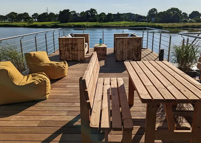 Hausboot Wangermeerblick Botel Schillig